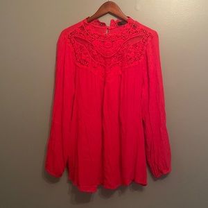 NWT Crochet Blouse Crinkle Magenta Size 2
